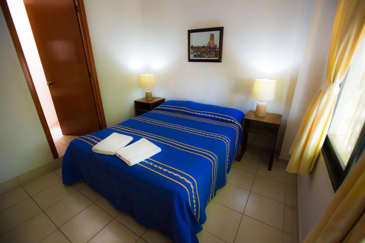 Hostal La Parroquia En Комала Экстерьер фото
