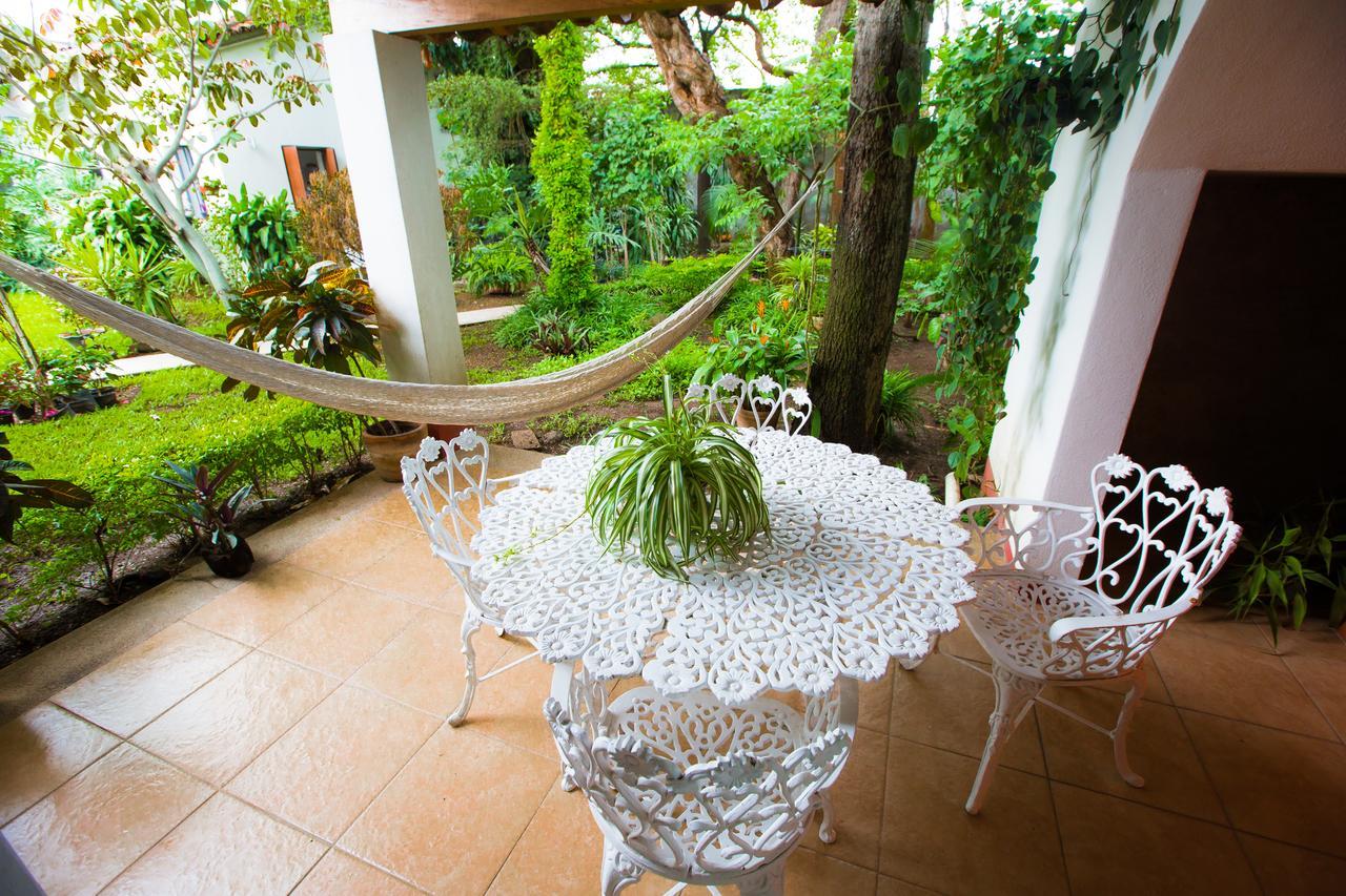 Hostal La Parroquia En Комала Экстерьер фото